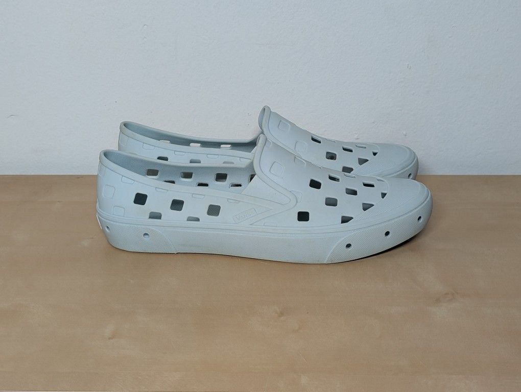 Vans Trek Slip On TRK Shoe Delicate Blue VN0A5HF8YRQ Men's Size 12 Water Shoes