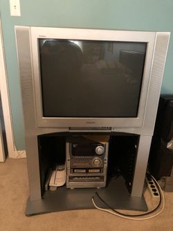 Everything- 1 TV, Radio and Speakers