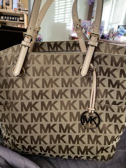 Michael Kors large purse