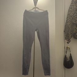 Fabletics light grey/baby blue leggings!