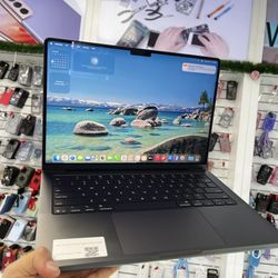 MacBook Pro 14inch M5 16Ram 512GB 