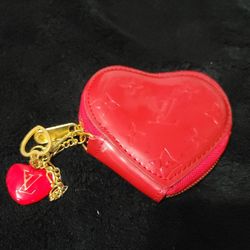 Louis Vuitton Monogram Coin Purse $175. Pickup In Oakdale 