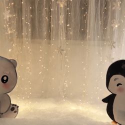 Winter Wonderland Animal Cutouts – Polar Bear & Penguin (Event Décor) 