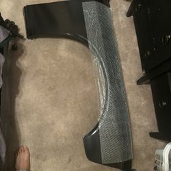 OEM Passenger Side Fender For Challenger