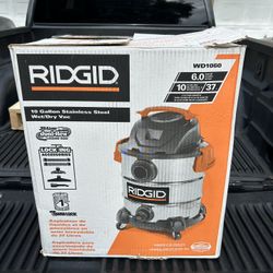 Ridgid 10 Gallon Wet/dry Shop Vac 
