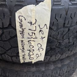 Set of 2 tires 275/60r20 Goodyear wrangler trail runner AT $125