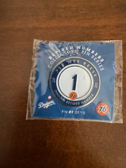 Unocal 76 #1 Pee Wee Reese Pin