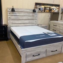 Farm Style Queen Bed Frame (no Mattress Included )