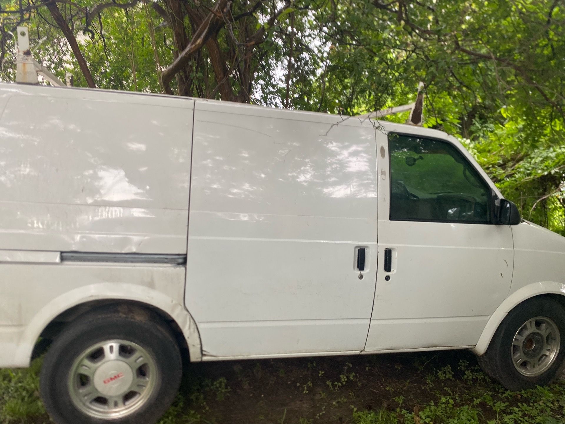 2001 Chevrolet Astro