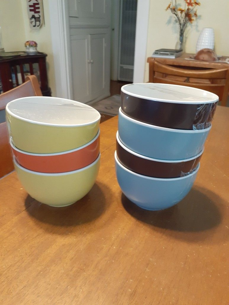 Nambe Bowls And Other Kitchen Items Sold Separately