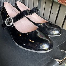 Youth Girls Dress Shoes 