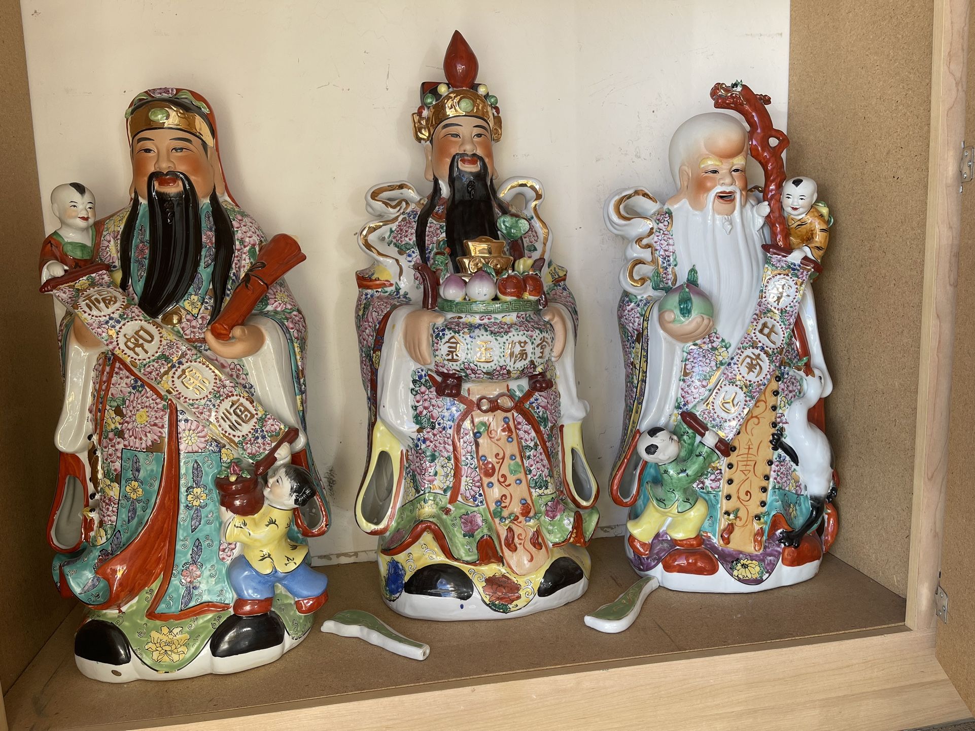 Large Ceramic Chinese god Statue (3Pieces)