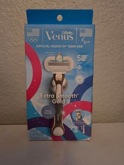 Gillette Venus razor & refills with shower holder