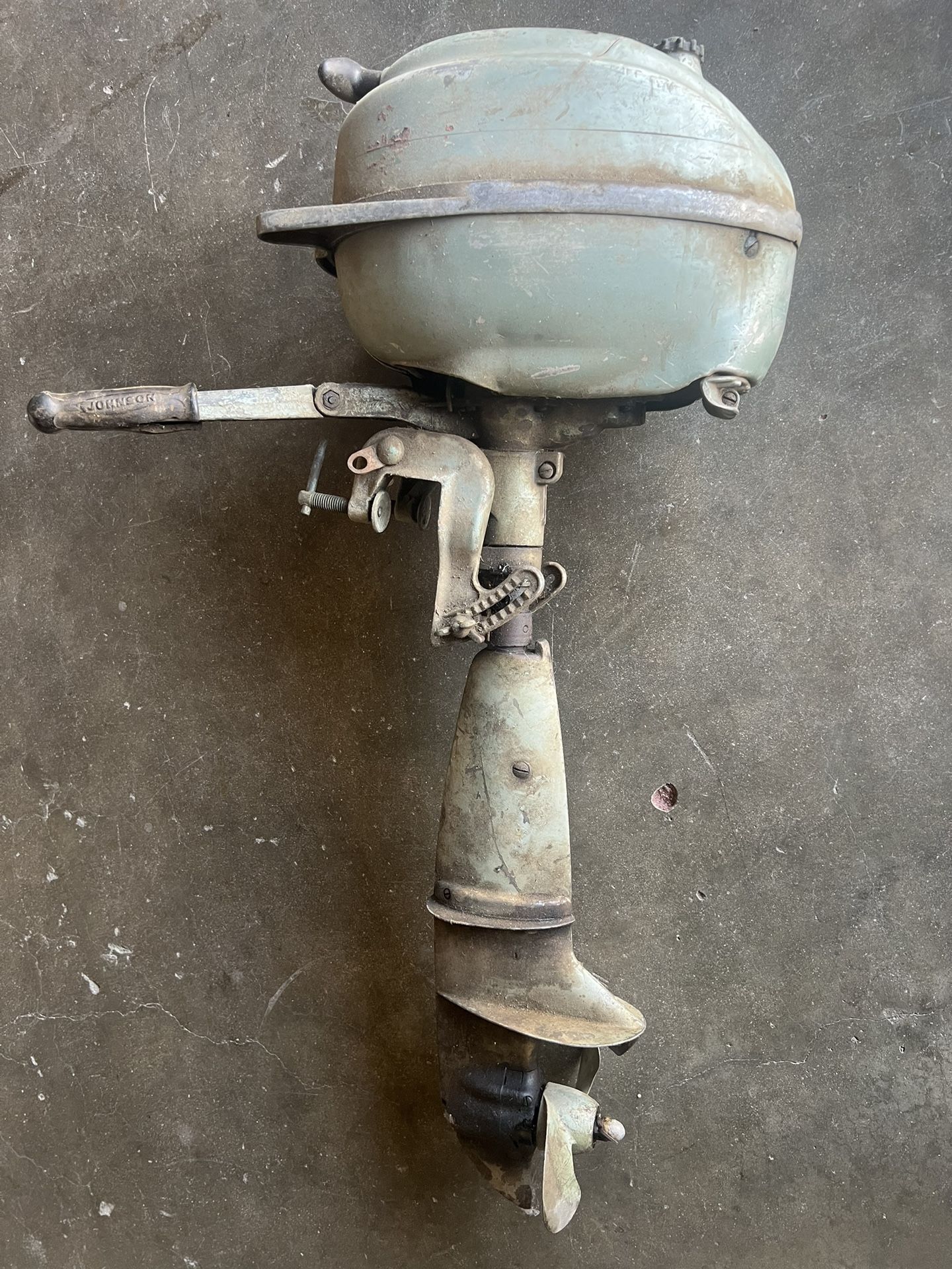Vintage Johnson  Boat  Engine / Motor 