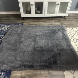 Faux fur throw for sofa or chairs