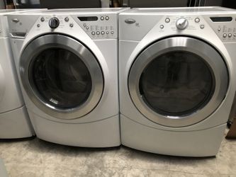 Whirlpool steam front load washer and gas dryer combo super capacity plus