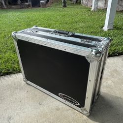 Odyssey FZDJMS11 Flight Case For DJM - S11 or S9