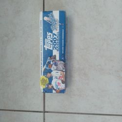 Topps 2007 Baseball Factory 661 Picture Cards Box Has Been Open Cards Are In Excellent Condition