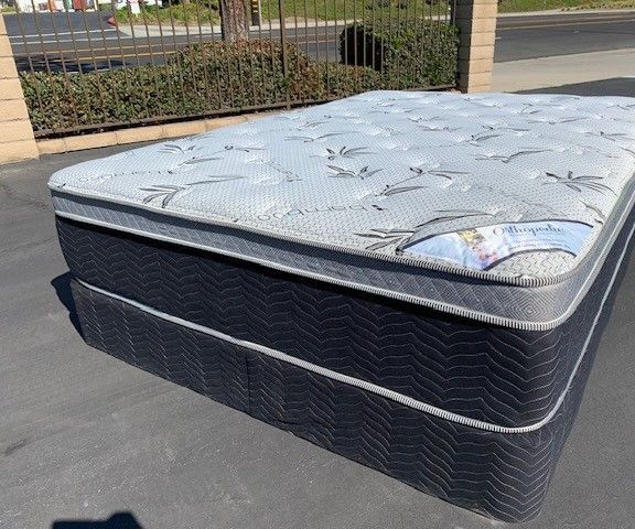 Queen Orthopedic Bamboo Pillow Top!!