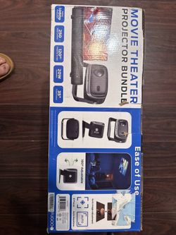 Fugoo Movie Theater Projector Bundle
