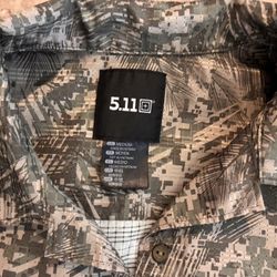 $10 5.11 Size M Button Up Men’s 