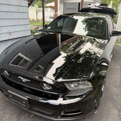 Ford Mustang 5.0 Coyote V8 