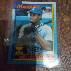 Ken Griffey, Jr Topps Card