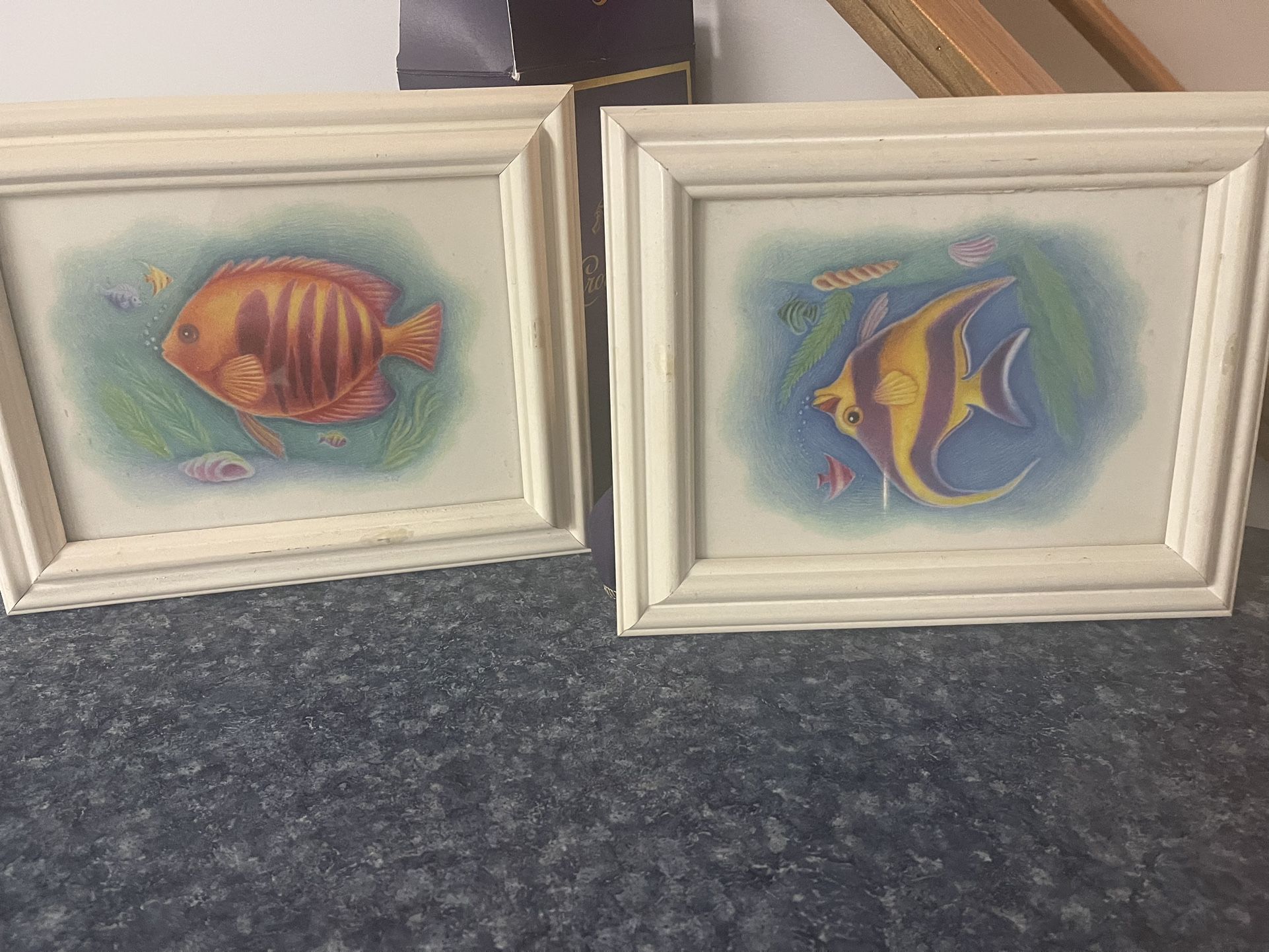 Bathroom Fish Plaques
