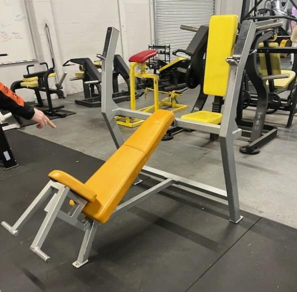 INCLINE BARBELL PRESS BENCH 