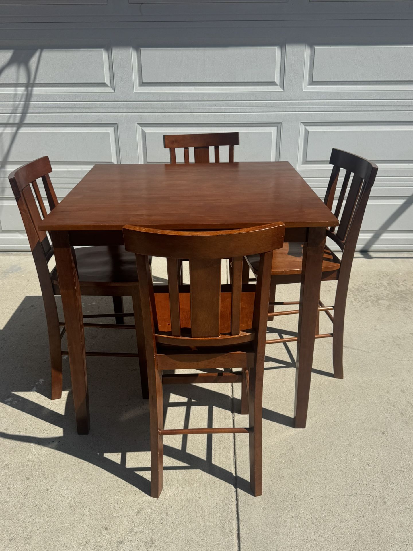 Homestead Counter-Height Dining Set