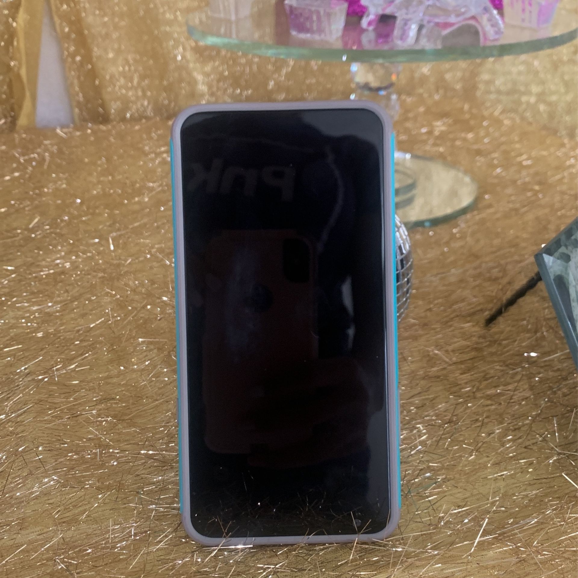 LG Stylo 4 w/Charger