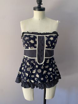 Nanette Lepore silk ruffled bodice size 6 in dark navy blue and tan. 