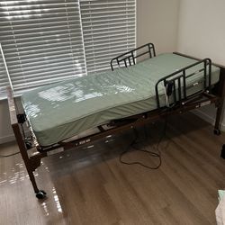 Hospital bed 