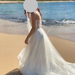 Wedding Dress With Veil Small