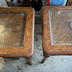 2 wood end tables