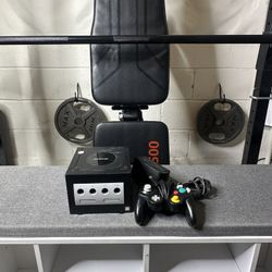 Gamecube With One Controller And Memory Card
