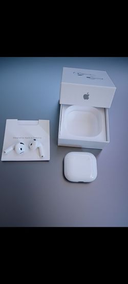 Apple AirPod 4 (ANC) Like New, Used Once