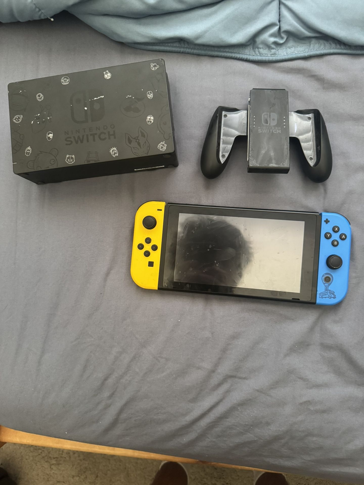 Fortnite Edition Nintendo Switch (open to negotiation)