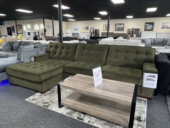 L Shape Sectional. 🚚WE DELIVER🚚