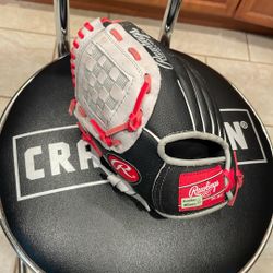 Mike Trout Model Rawlings Kids Baseball Glove.