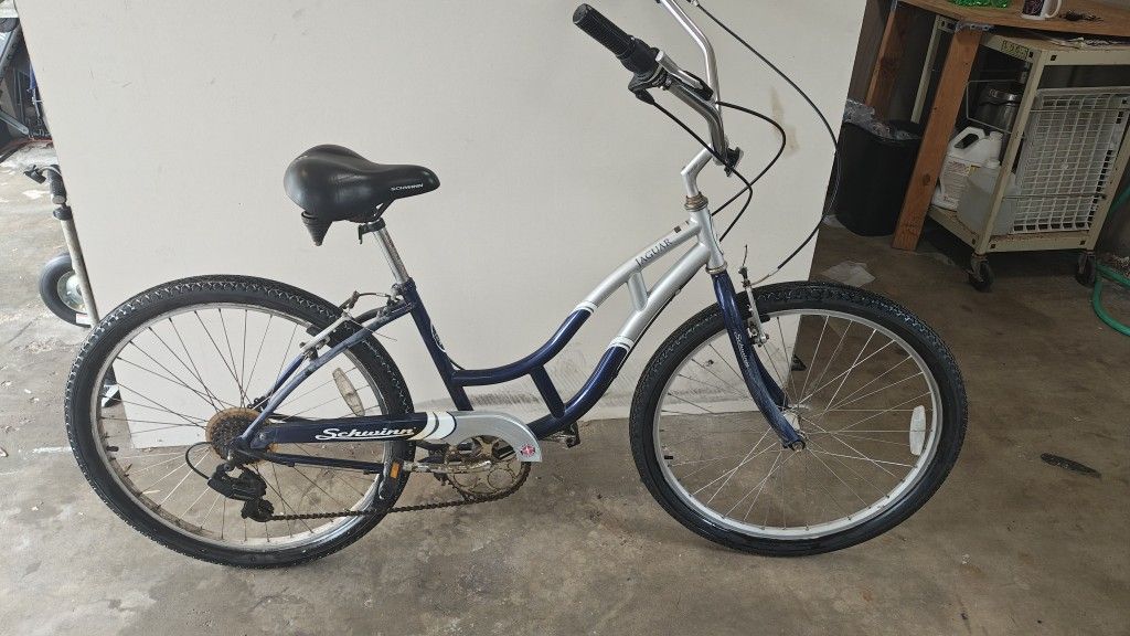 women's 26 inch Schwinn jaguar Speed beach Cruiser s2635tg