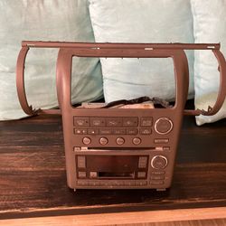 G35 bose radio