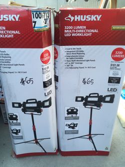 MULTI DIRECTIONAL LED WORK LIGHT WITH TRIPODS