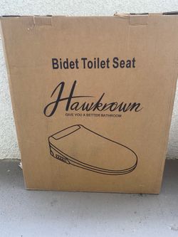 New Hawkrown Smart Bidet Seat - Never Opened!