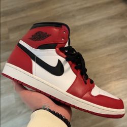 Jordan 1 Chicago 2013