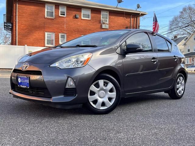 2014 Toyota Prius c