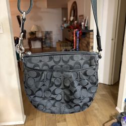 Vintage Coach Crossbody 