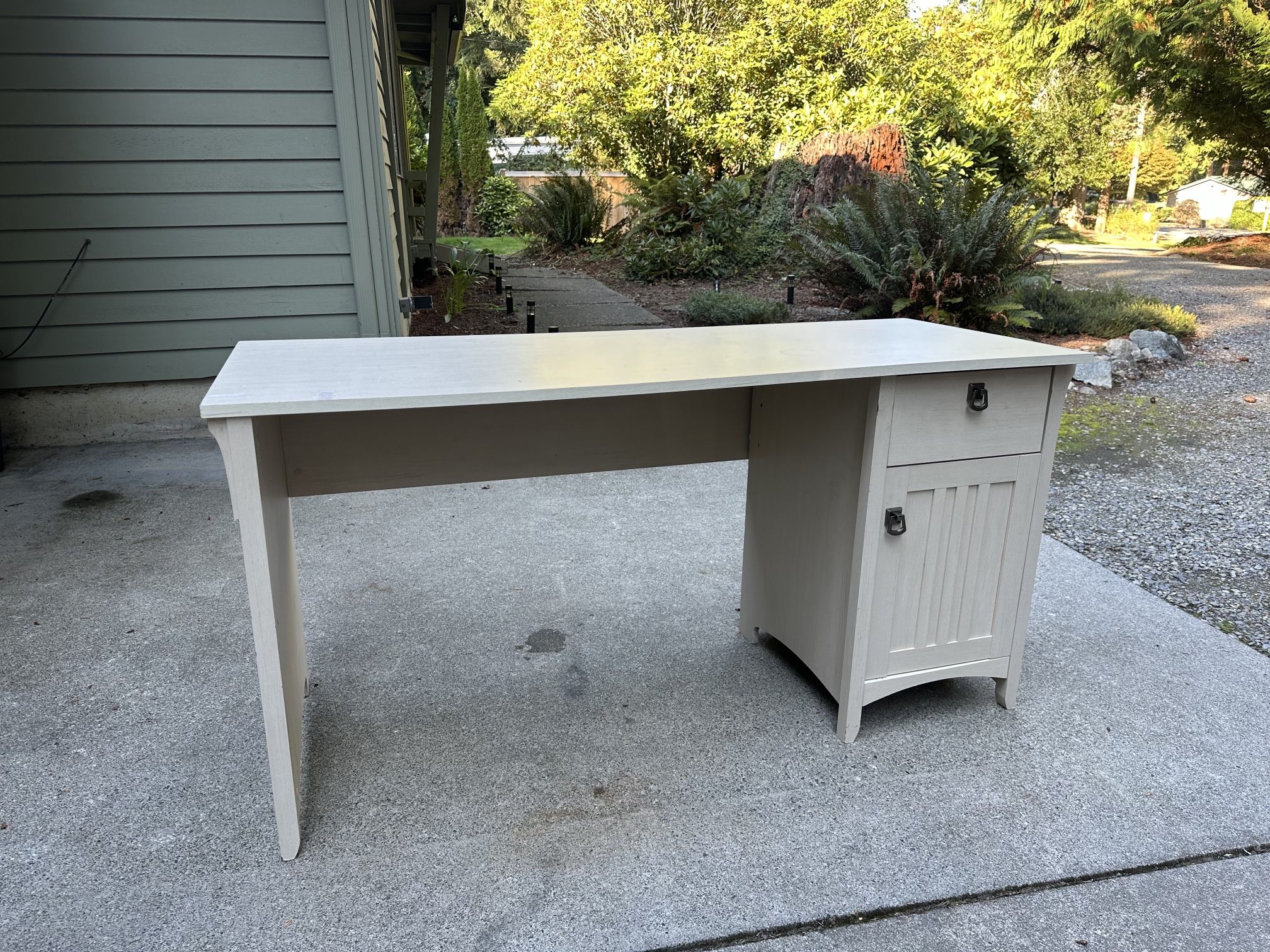 Computer Desk