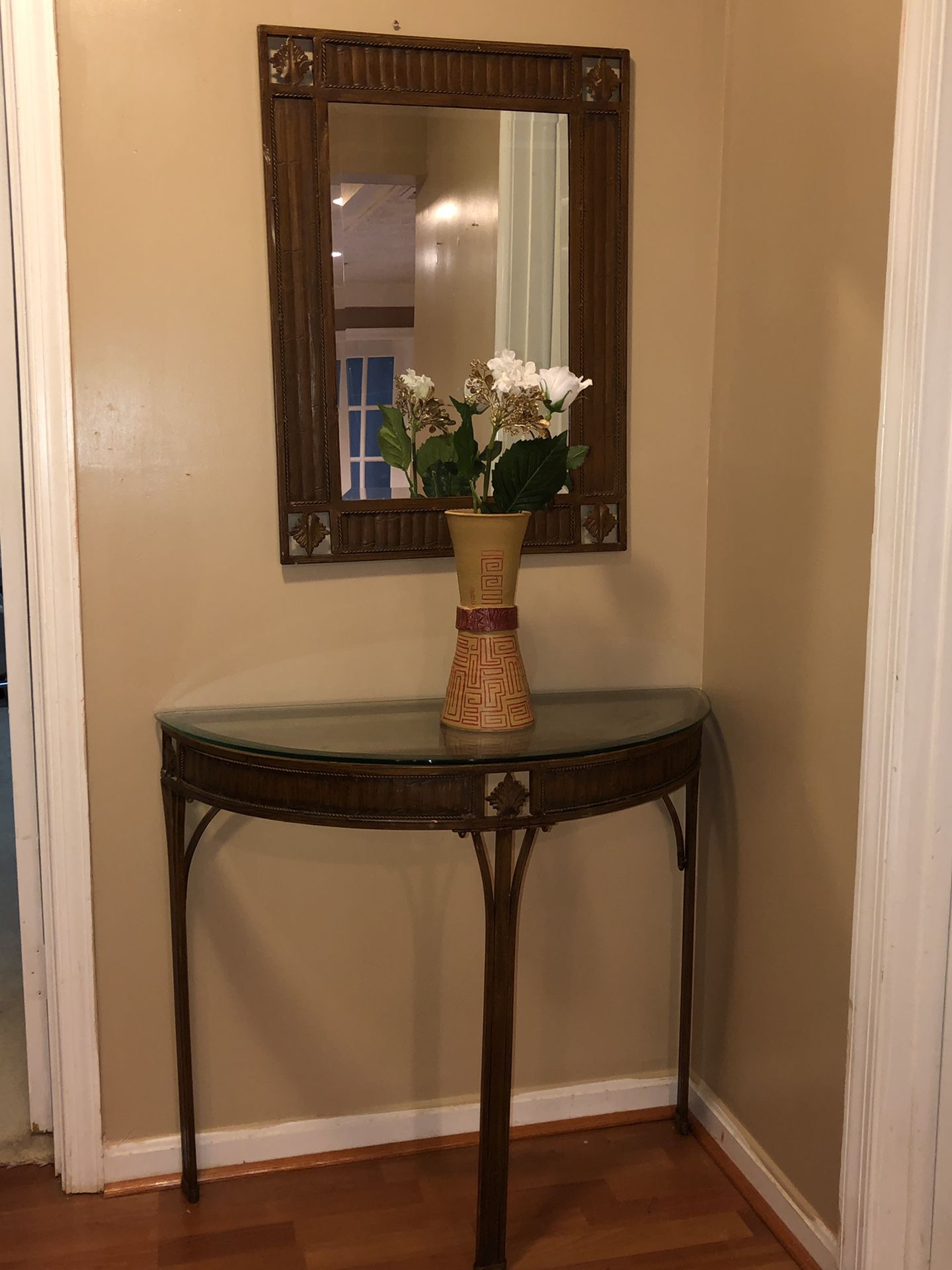 Table and Mirror Set