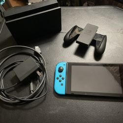 Nintendo Switch (Read Description)